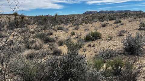 900 Rancho Manana Loop, Terlingua, TX 79852