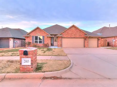 2005 Del Simmons Drive, Edmond, OK 73003