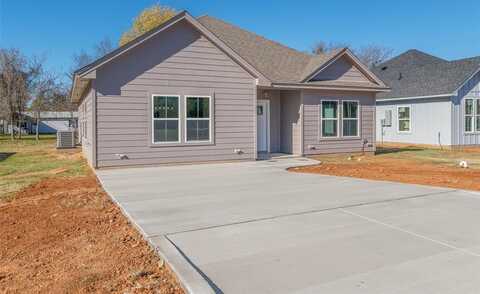 709 3rd Street, Bridgeport, TX 76426