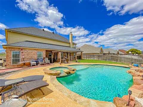 8325 Thompson Parkway, Abilene, TX 79606