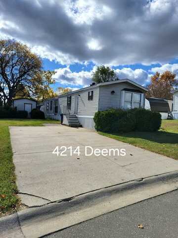 4214 Deems St., Milford, MI 48381