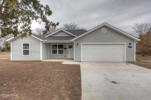 2703 W D Street, Joplin, MO 64801