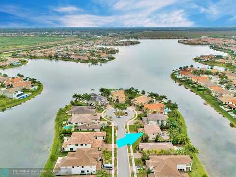 10250 Peninsula Pl, Parkland, FL 33076