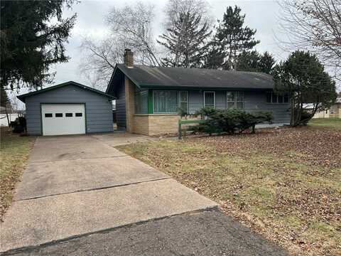 1109 W Spruce Street, Chippewa Falls, WI 54729