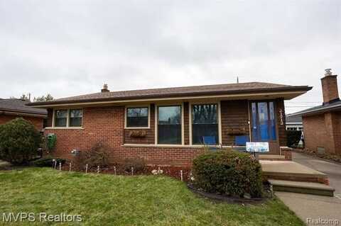 21712 FRAZHO Street, Saint Clair Shores, MI 48081