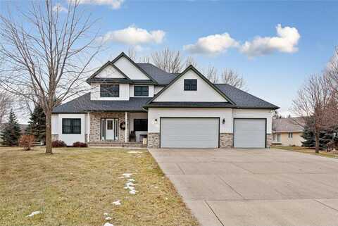 438 Woodhaven Circle, Mankato, MN 56001