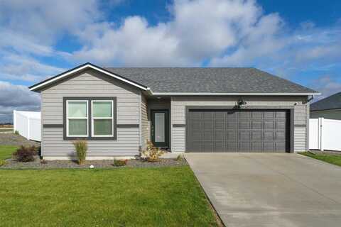 13535 W Crosswinds Ave, Airway Heights, WA 99001