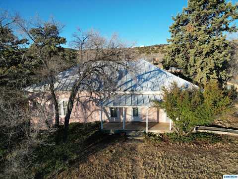 307 F Street, Silver City, NM 88061