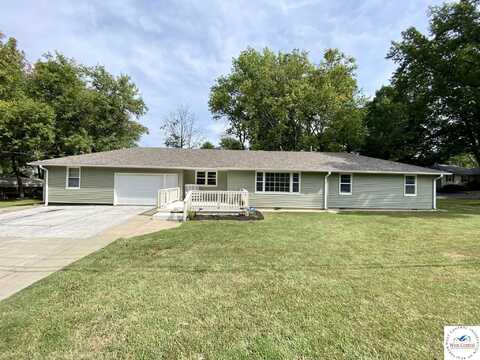 1209 E Franklin, Clinton, MO 64735