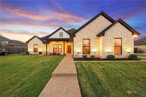 10105 Braided Briar Lane, Woodway, TX 76712