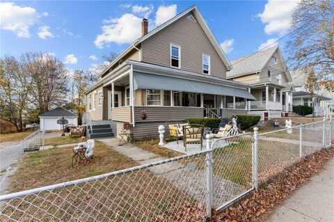 675 Park Avenue, Woonsocket, RI 02895