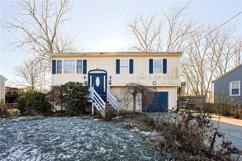 64 Catherine Street, Bristol, RI 02809