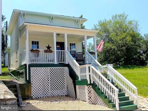 315 W MAIN STREET, LURAY, VA 22835