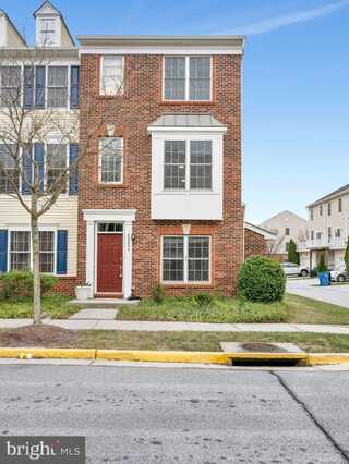 42899 PAMPLIN TERRACE, CHANTILLY, VA 20152