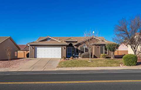 528 S Puerto DR, Ivins, UT 84738