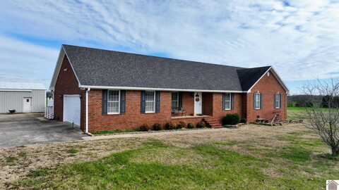 1386 Will Jackson Road, Cadiz, KY 42211