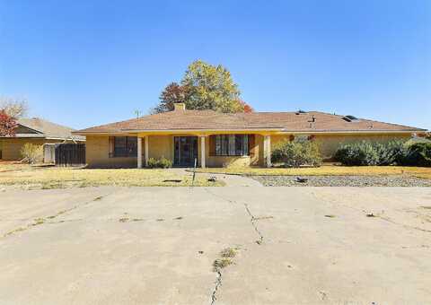 1113 Bennett Drive, Dumas, TX 79029