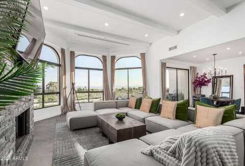 3800 E LINCOLN Drive, Phoenix, AZ 85018