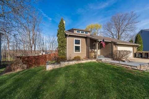 8840 S Morning Glory Court, Bloomington, IN 47401