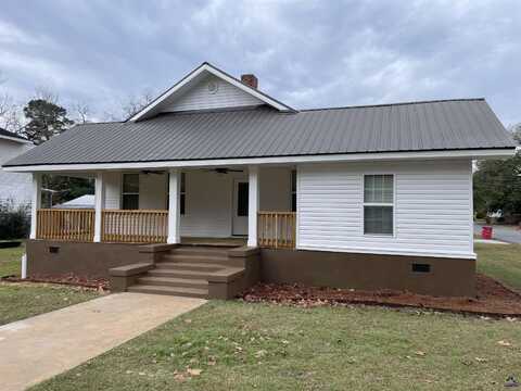 15 S. Lumpkin St, Hawkinsville, GA 31036