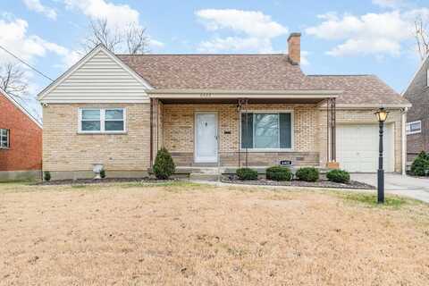 6422 Golfway Drive, Springfield, OH 45239