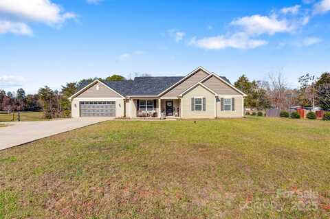 1676 Greenbrooke Road, Hudson, NC 28638