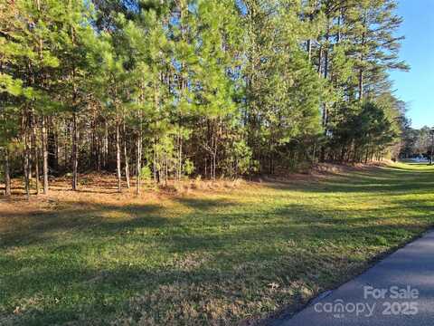 137 Heron Bay Drive, Badin Lake, NC 28127