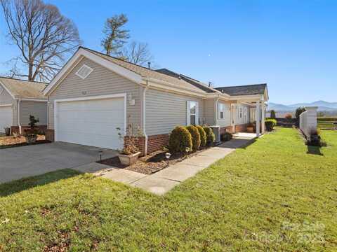 24 Heather Way, Candler, NC 28715