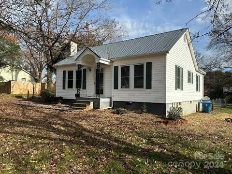 271 Willow Run Drive, Forest City, NC 28043