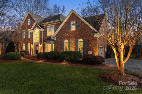 13101 Whisper Creek Drive, Charlotte, NC 28277