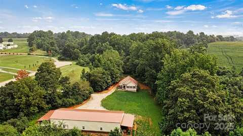 6051 Pointe West Lane, Vale, NC 28168