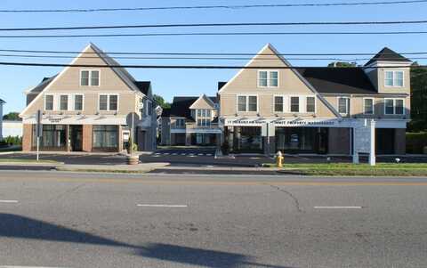 67 West Main Street, Clinton, CT 06413