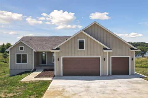 29727 N Bay Court, Moravia, IA 52571