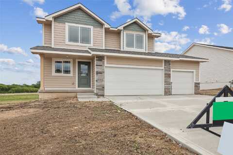 3251 NW Brookside Drive, Grimes, IA 50111