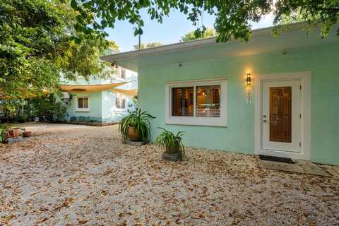 247 Bay Drive, Key Largo, FL 33037