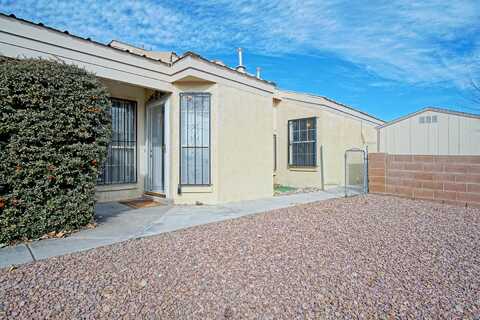 1686 PERMA Drive NE, Rio Rancho, NM 87144