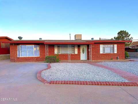 5004 Garry Owen Road, El Paso, TX 79903