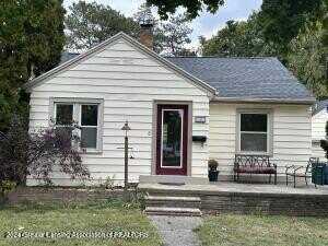 2101 Marion Avenue, Lansing, MI 48910