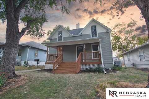 2907 S 12th Street, Lincoln, NE 68502