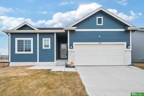 8418 S 179 Street, Omaha, NE 68136