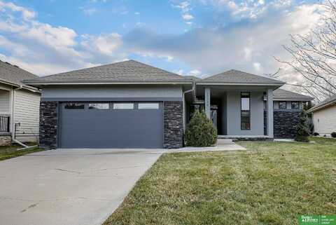 21135 Arbor Court, Elkhorn, NE 68022