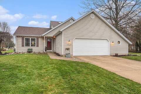 1528 W Springfield Circle, Zeeland, MI 49464