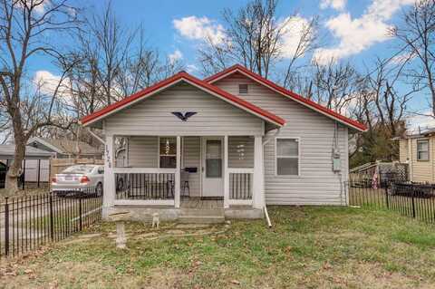 1726 W Thoman Street, Springfield, MO 65803