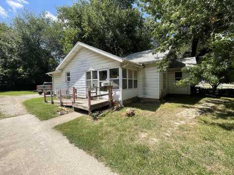 2115 N Kansas Avenue, Springfield, MO 65803