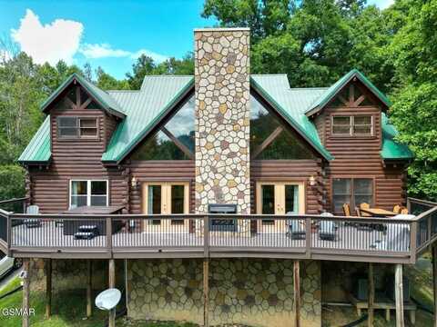 2336 Breezy Rd Road, Sevierville, TN 37876