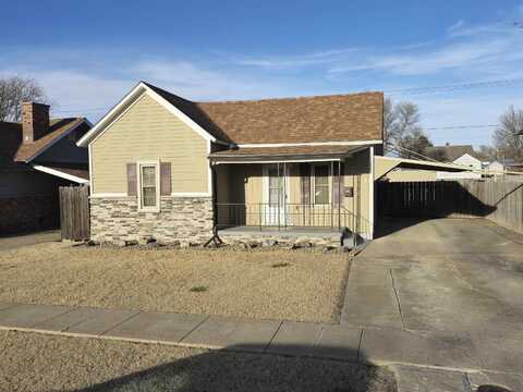 211 E 14th, Hays, KS 67601