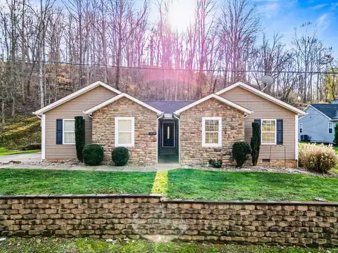 1619 Hash Ridge Road, Barboursville, WV 25504