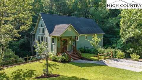 141 Laurel Highlands Road, Roan Mountain, TN 37687