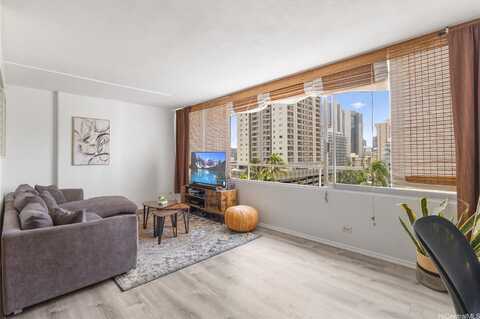 435 Seaside Avenue, Honolulu, HI 96815