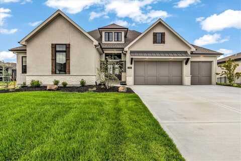 3208 NE 102nd Street, Kansas City, MO 64155